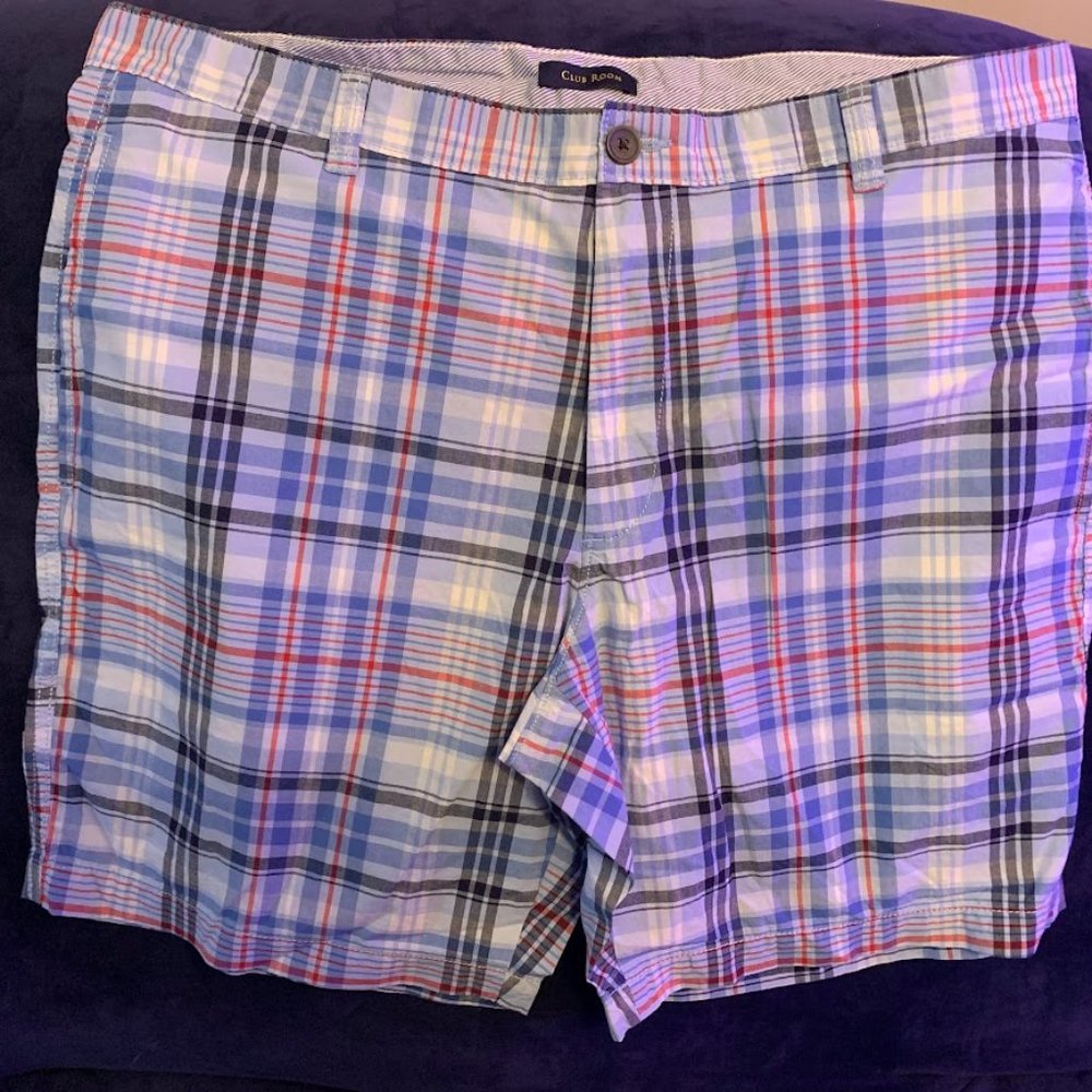Club Room - Checkered Shorts 38 Waist